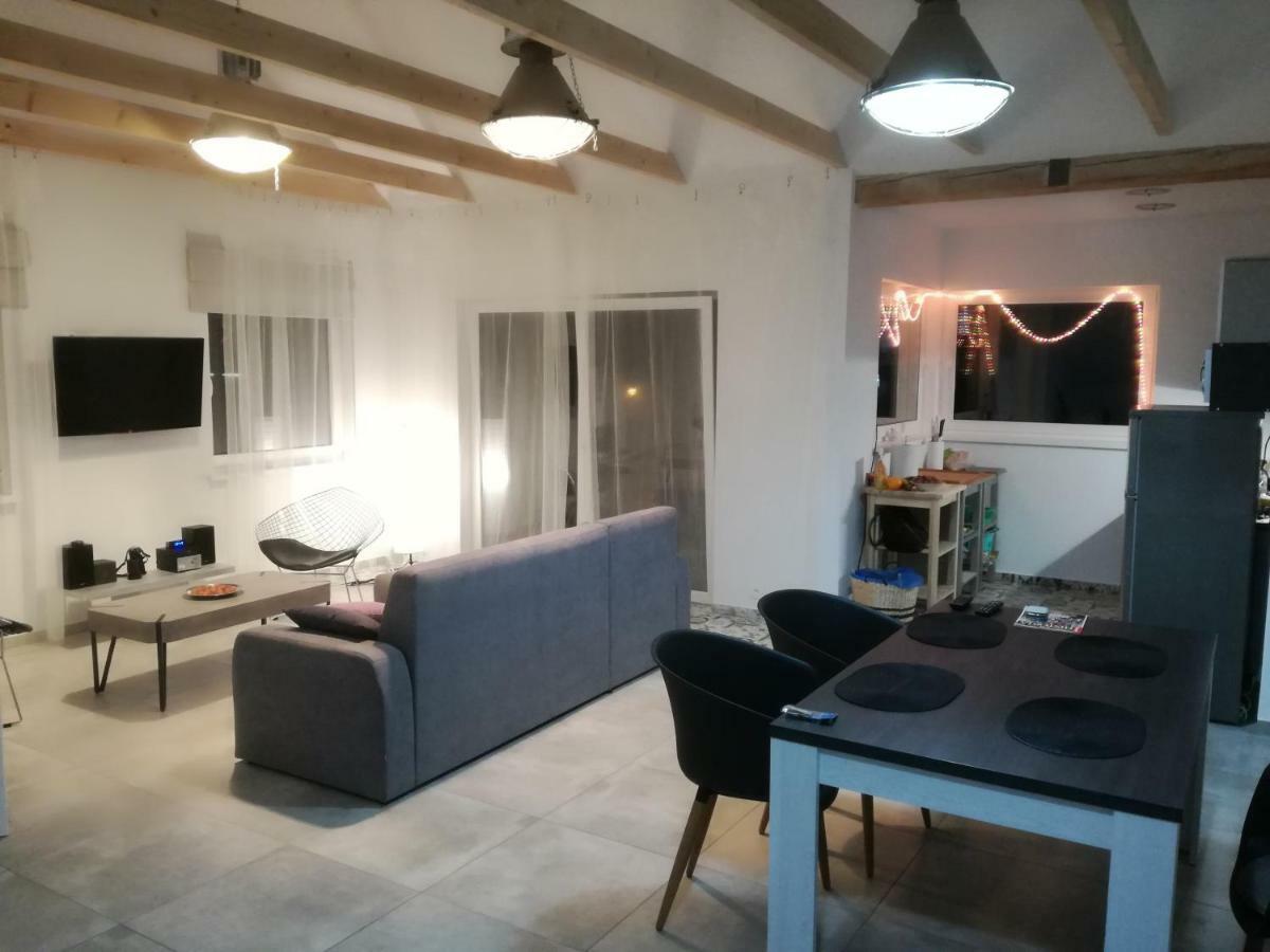 Apartamenty Oaza Rewal Eksteriør bilde